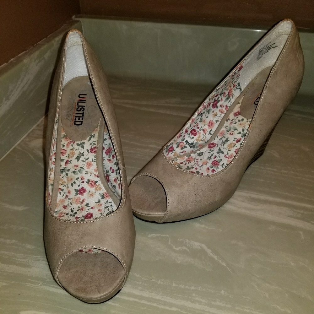 Womens open toe wedges
